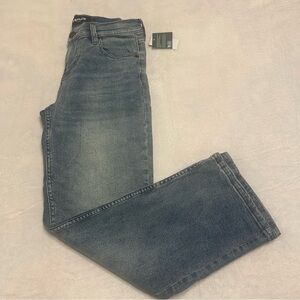 Tilly’s Boys Straight Medium Wash Blue Jeans NWT Size 12